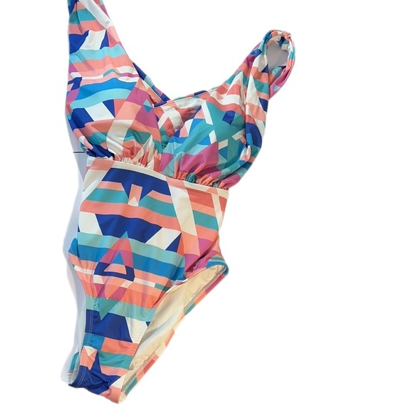 EUC ModCloth One Piece Pastel Geometric High Rise Pin Up Swimsuit Medium - Picture 2 of 13